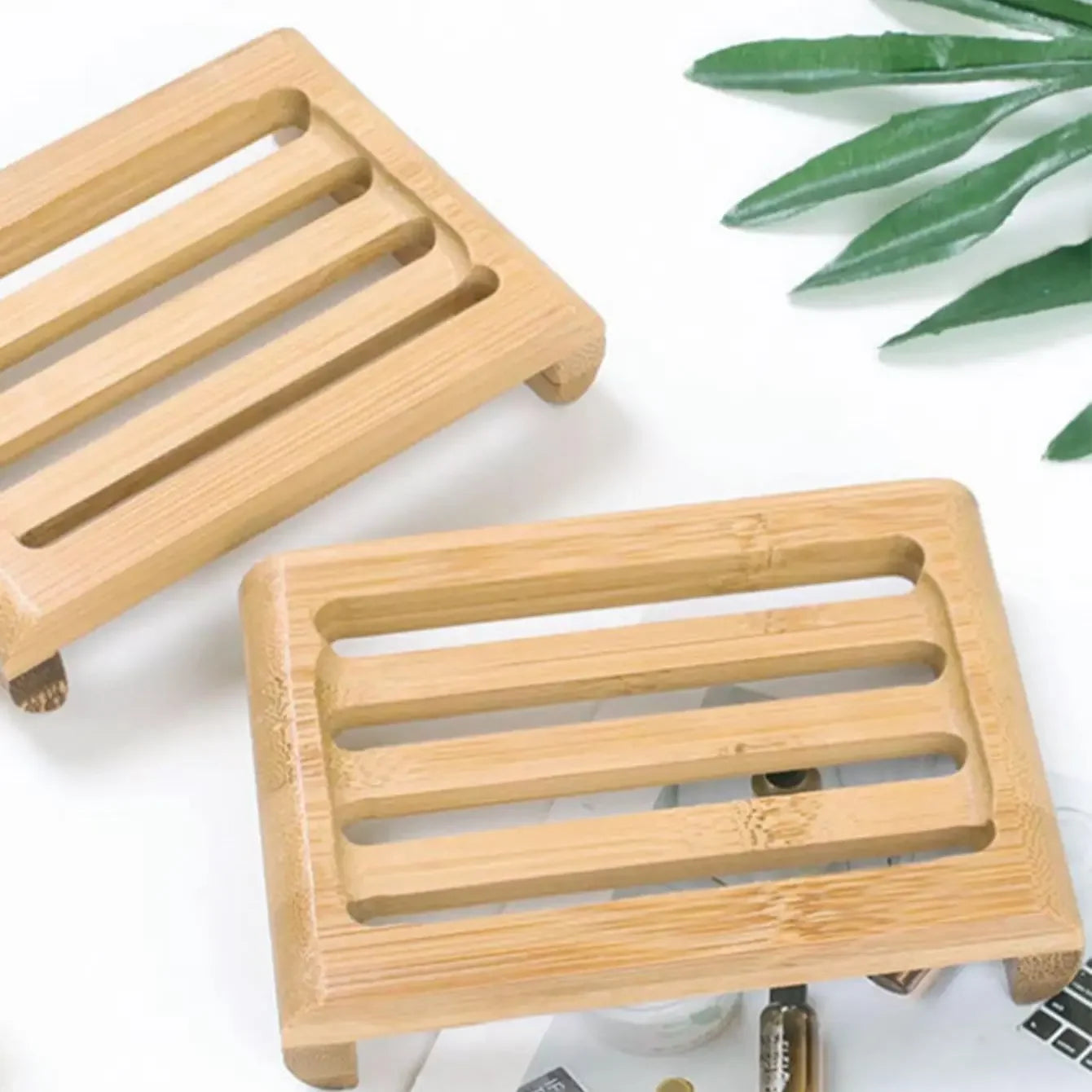 Eco-Friendly Bamboo Soap Holder – Water-Draining & Durable